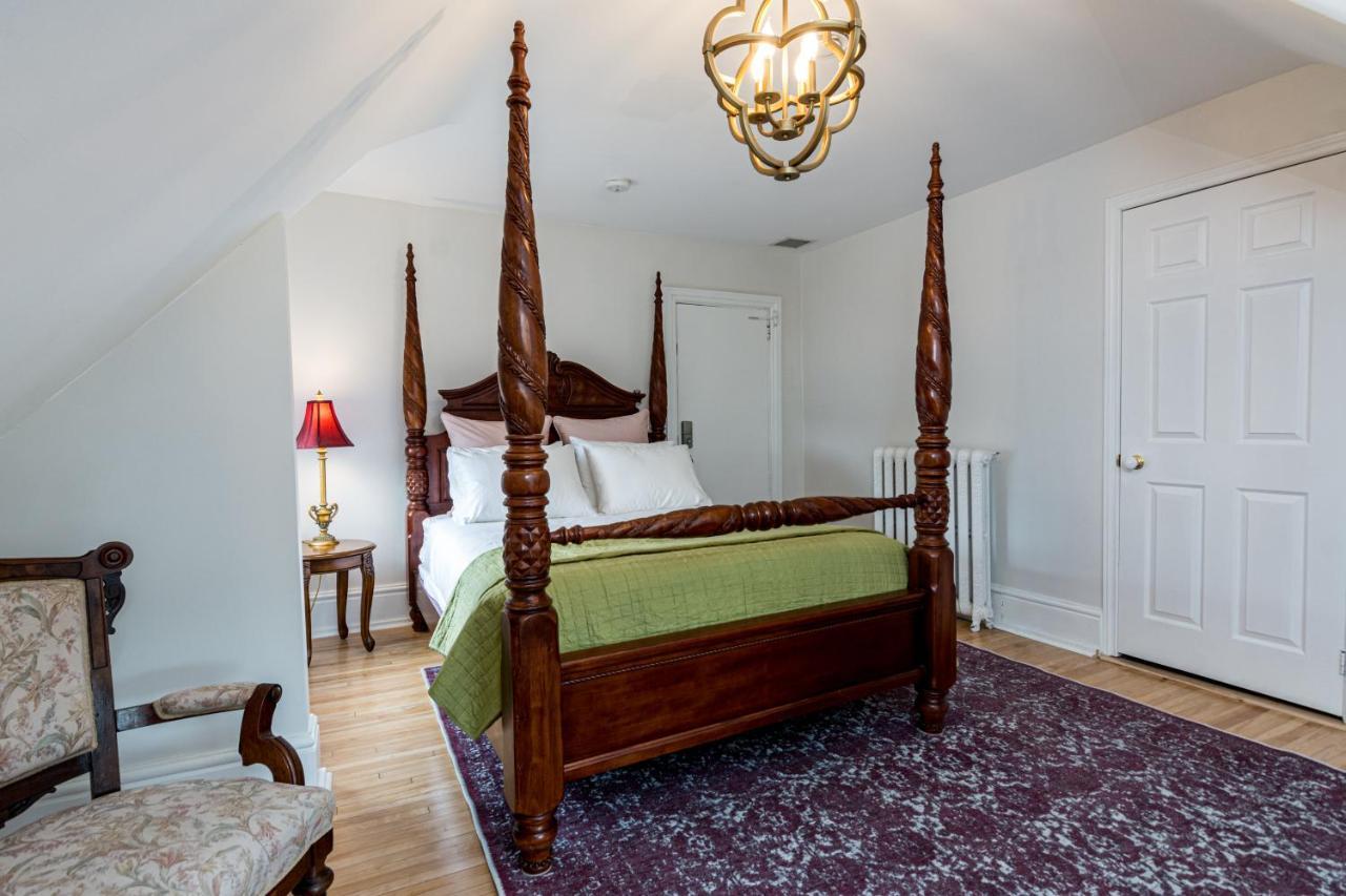 The Secret Garden Inn Κίνγκστον Εξωτερικό φωτογραφία